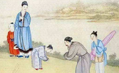 唐诗新年作如何赏析，刘长卿在诗中描绘了有什么景象？